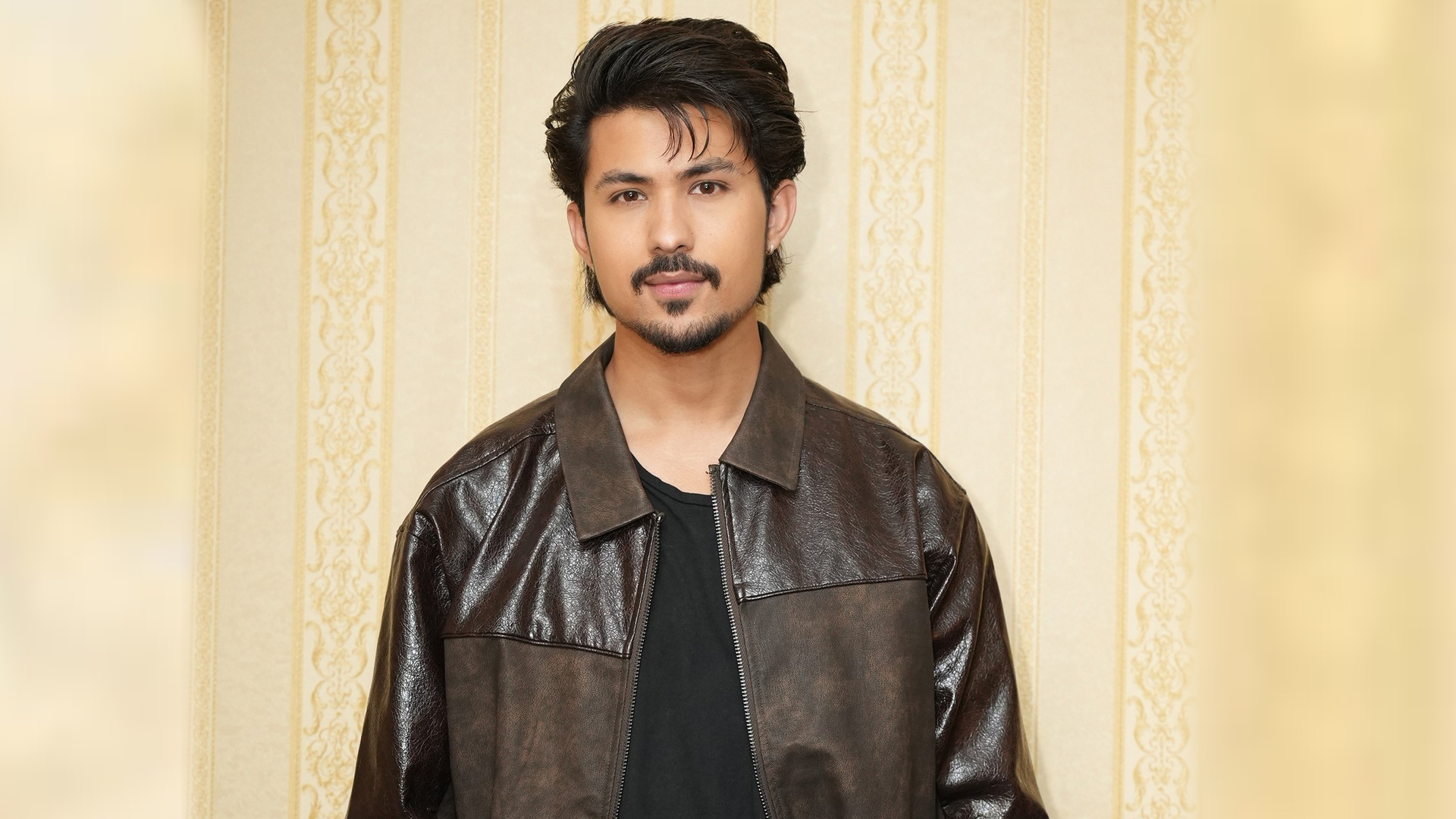 यसकारण अब अनमोललाई फल्प सिनेमा दिने छुट छैन