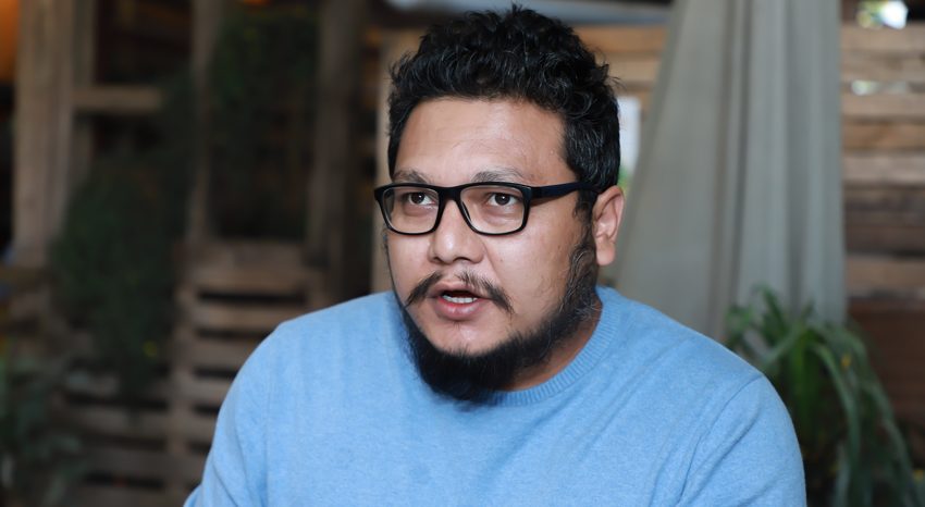 नयाँ कलाकारको खोजी गर्दै दुई वर्षपछि निर्देशनमा फर्किए हेमराज