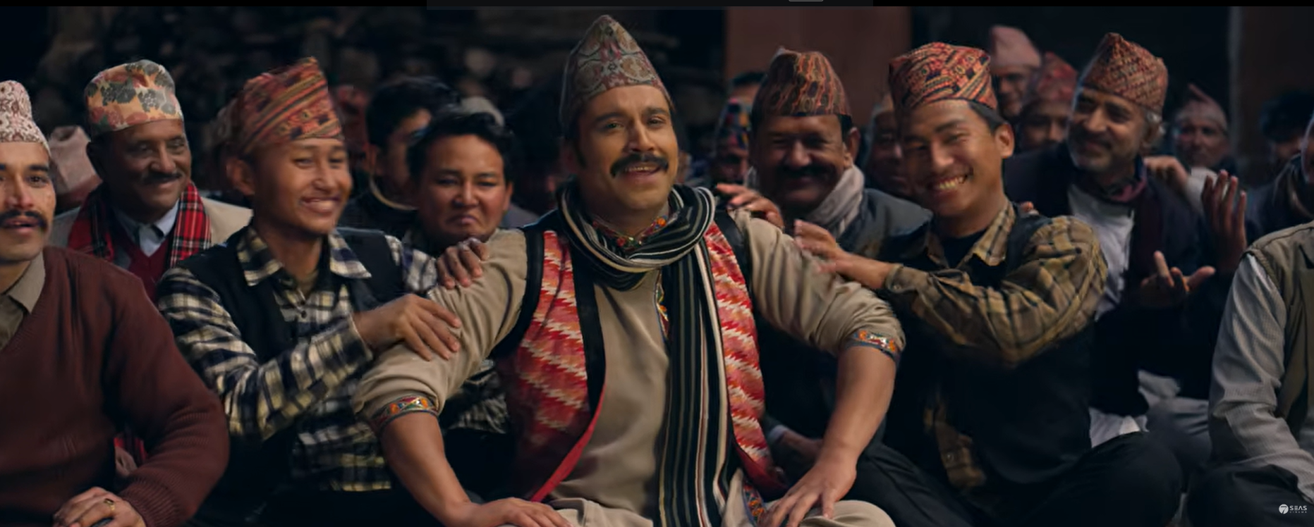 ‘रोल नं १’को गीत ‘म्याग्दी रुमाले’मा विनोद र जुनाको सवालजवाफ