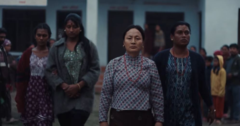 ‘एलिफेन्ट्स इन द फग’ को उपलब्धिमा सरकारले भन्यो- राष्ट्रकै गौरवको विषय