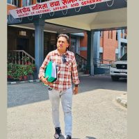 सरकारले गौतमबुद्ध अन्तर्राष्ट्रिय क्रिकेट रंगशाला बनाउने भएपछि अमेरिकाबाट फर्किए धुर्मुस